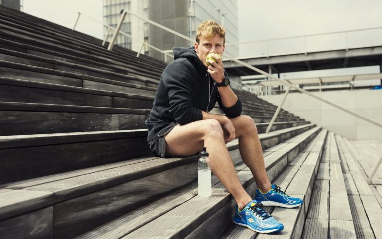 Progresser en course à pied avec la nutrition sportive
